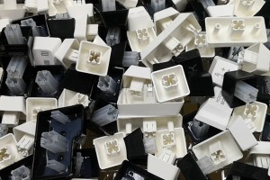 超聲波清洗機可以把電腦鍵盤給清洗干凈嗎？是如何做到的？
