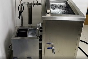大功率帶過濾循環(huán)超聲波清洗機